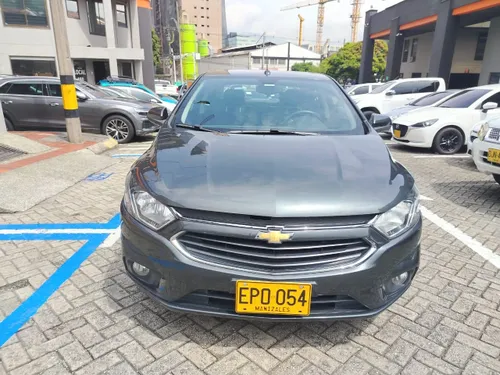 Chevrolet onix ltz 2019 con 63.000 km muy original  automático llantas nuevas soat y rtm hasta julio 2026