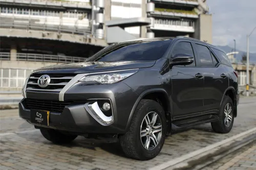 TOYOTA FORTUNER 2019 DIESEL
