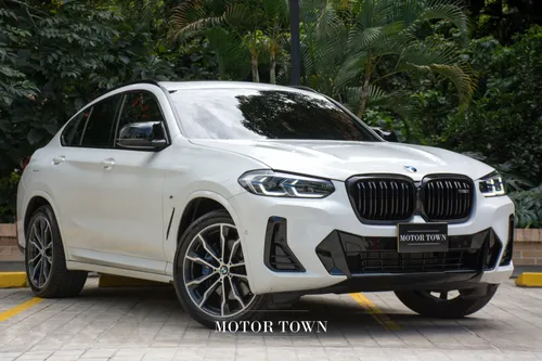 BMW X4M40i 2023