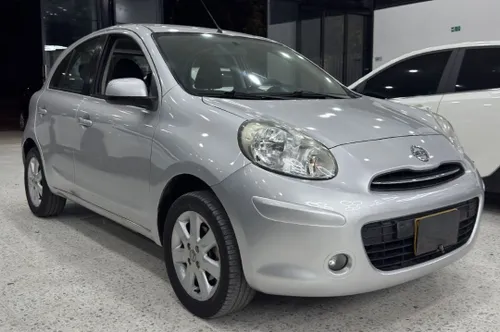 Nissan March 2013