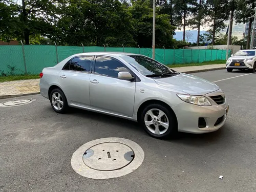 Toyota Corolla XEI Automático