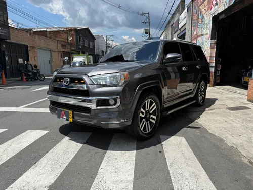 Toyota 4Runner Limited 2015 Versión Americana