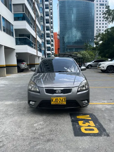 Kia rio xcite 2011 