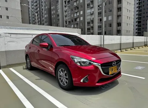 Mazda 2 sedan 2019