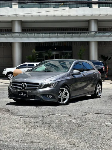 Mercedes Benz A200 
