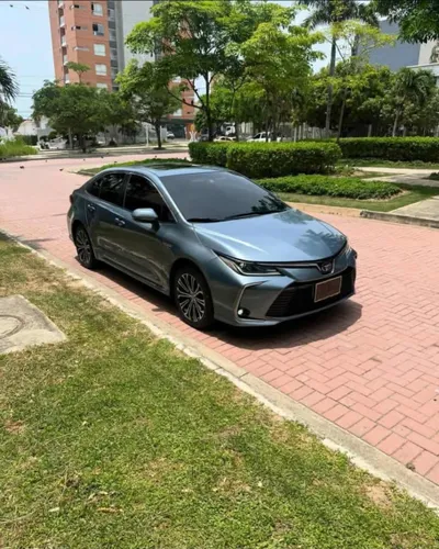 Toyota Corolla 2020 híbrido 