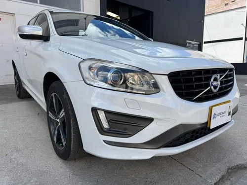 Volvo XC60 2.0 T6 R-design Awd 2017