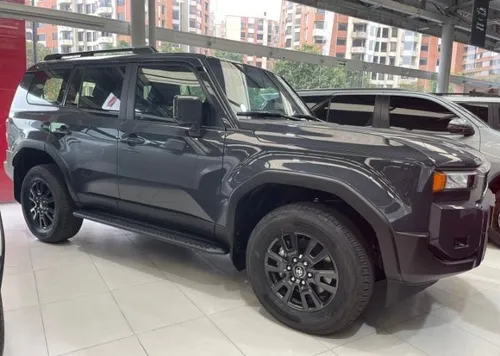 Toyota Prado TXL 2025