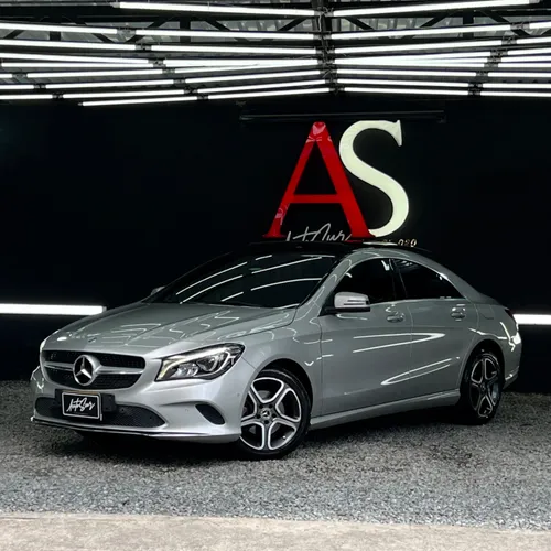 Mercedes Benz Cla180 2018 1.6 