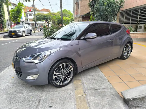  Hyundai Veloster Mecánico 2017