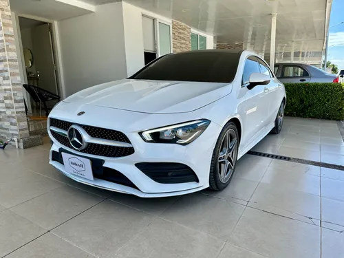 MERCEDES-BENZ CLA180 2021