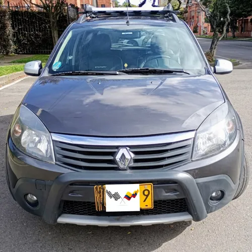 Renault Sandero Stepway 2012