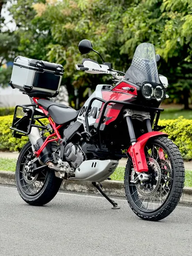 Ducati Desert X 2023