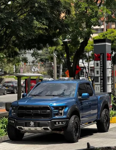 Ford F-150 Raptor 2020