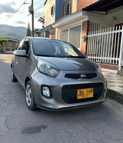 Kia Picanto EX  Modelo 2017  Motor 1.2L  81.000 km