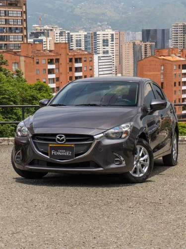 Mazda 2 Touring 2020