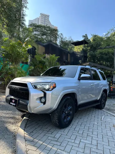 Toyota 4 runner sr5 2020 blindado