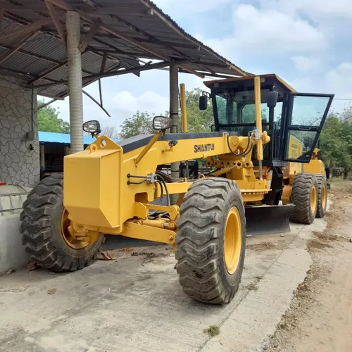 MOTONIVELADORA SHANTUI SG21-3