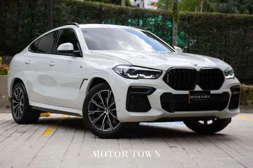 BMW X6 XDRIVE40i 2023