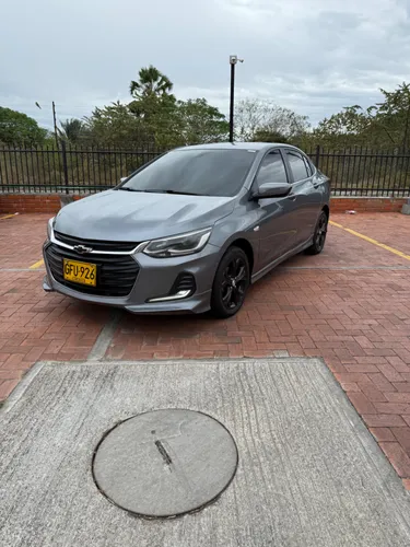 Chevrolet ónix premier 