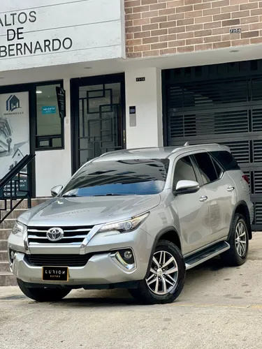 Toyota Fortuner SRV 2.8 modelo 2019