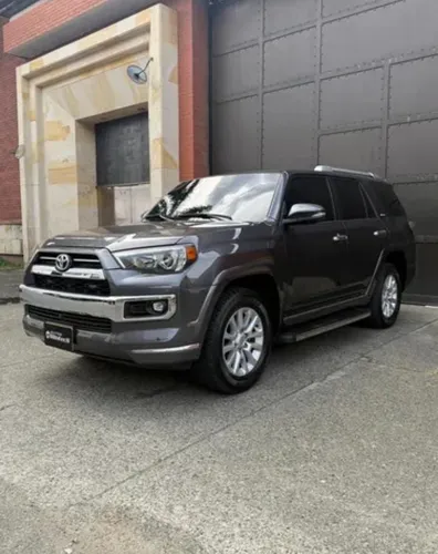 Toyota 4Runner Limited blindada 2023