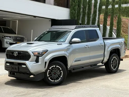 Toyota Tacoma TRD Sport Híbrida 2025  0 KM 
