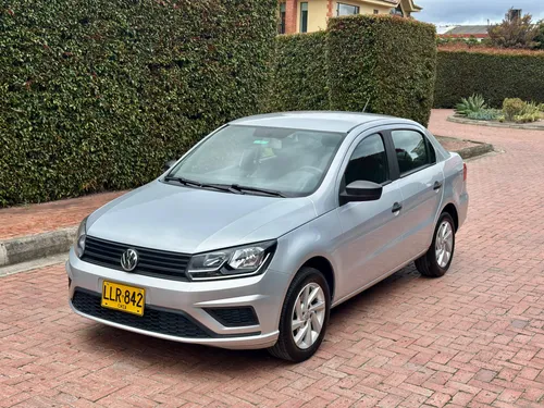 Volkswagen Voyage 2022 Comfortline 34.000 km