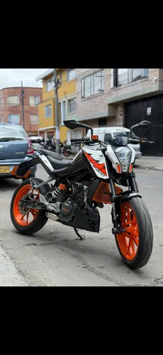 KTM DUKE 200 2022 UNICO DUENO 16MIL KM