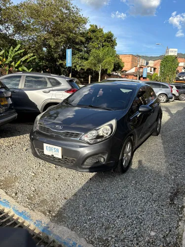 KIA RIO UB EX