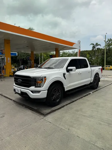 Ford F-150 Lariat Sport 2021