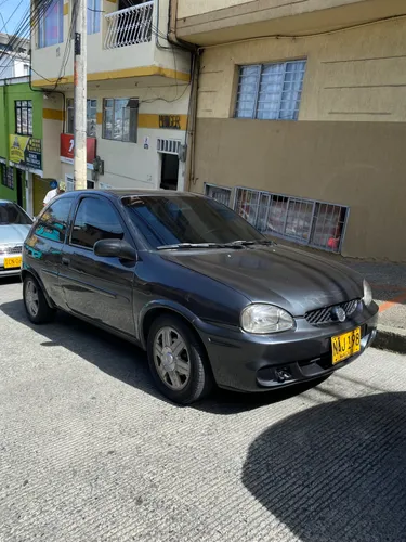 Chevrolet corsa active 2005