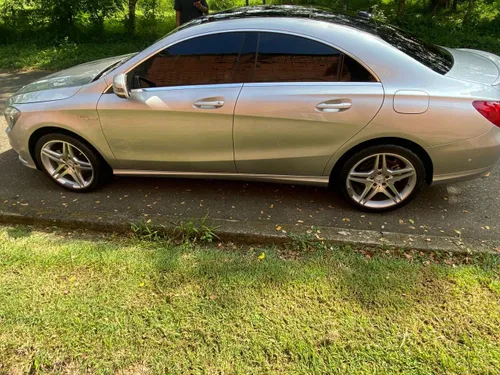 MERCEDES BENZ CLA 180