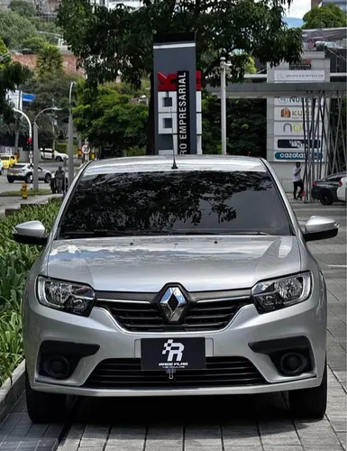 Renault Sandero Live Plus 2024