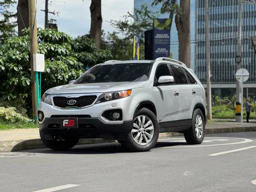 KIA SORENTO XM EX 2011