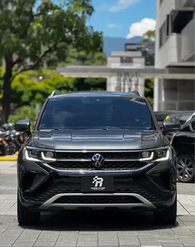 Volkswagen Taos Highline 2024