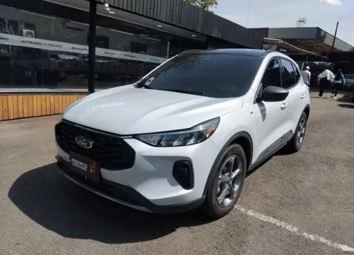 Ford Escape ST 2025