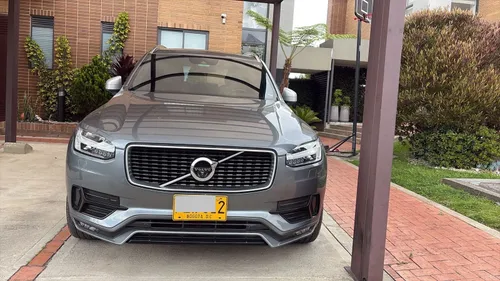 Volvo XC 90 T6 RDesign - 7 puestos OPORTUNIDAD