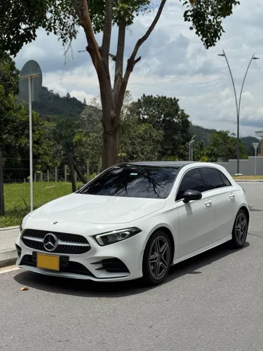 Mercedes Benz 2022 a200 