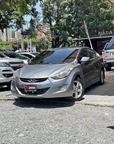 Hyundai Elantra GLS 2012