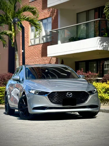 Mazda 3 Touring 2021