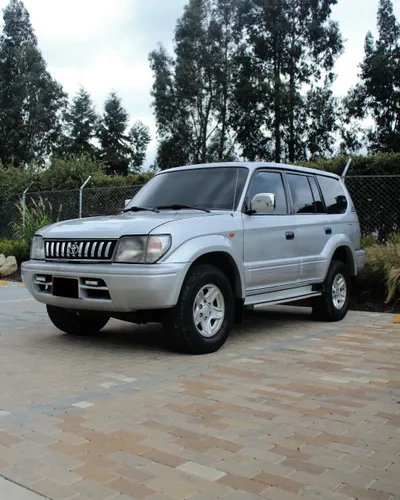 TOYOTA PRADO VX 2006