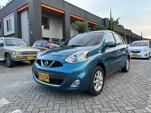 Nissan March Advance mecánico 