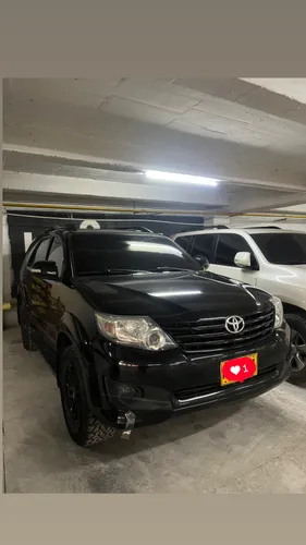 Toyota Fortuner 2014