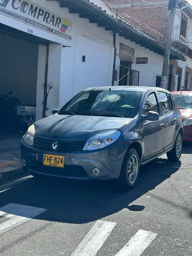 Renault Sandero 2009