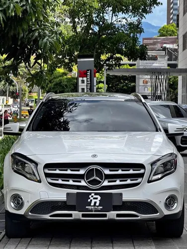 Mercedes Benz GLA200 2019