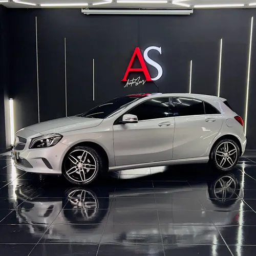MERCEDES BENZ A200 ESSENTIAL 1.6 2017 AT
