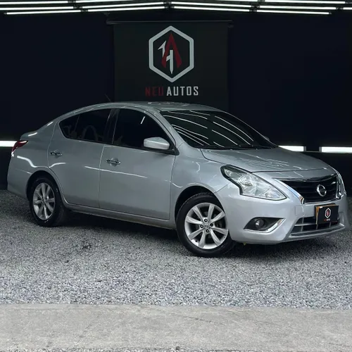 NISSAN VERSA ADVANCE 2018