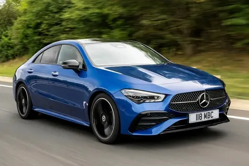 MERCEDES BENZ CLA 250 AMG LINE 4MATIC HIBRIDO MODELO 2026 NUEVO COLOR