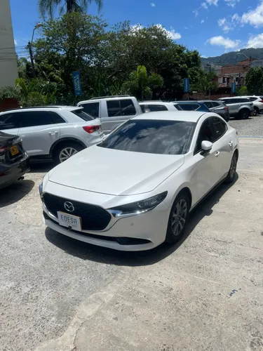 MAZDA 3 TOURING
